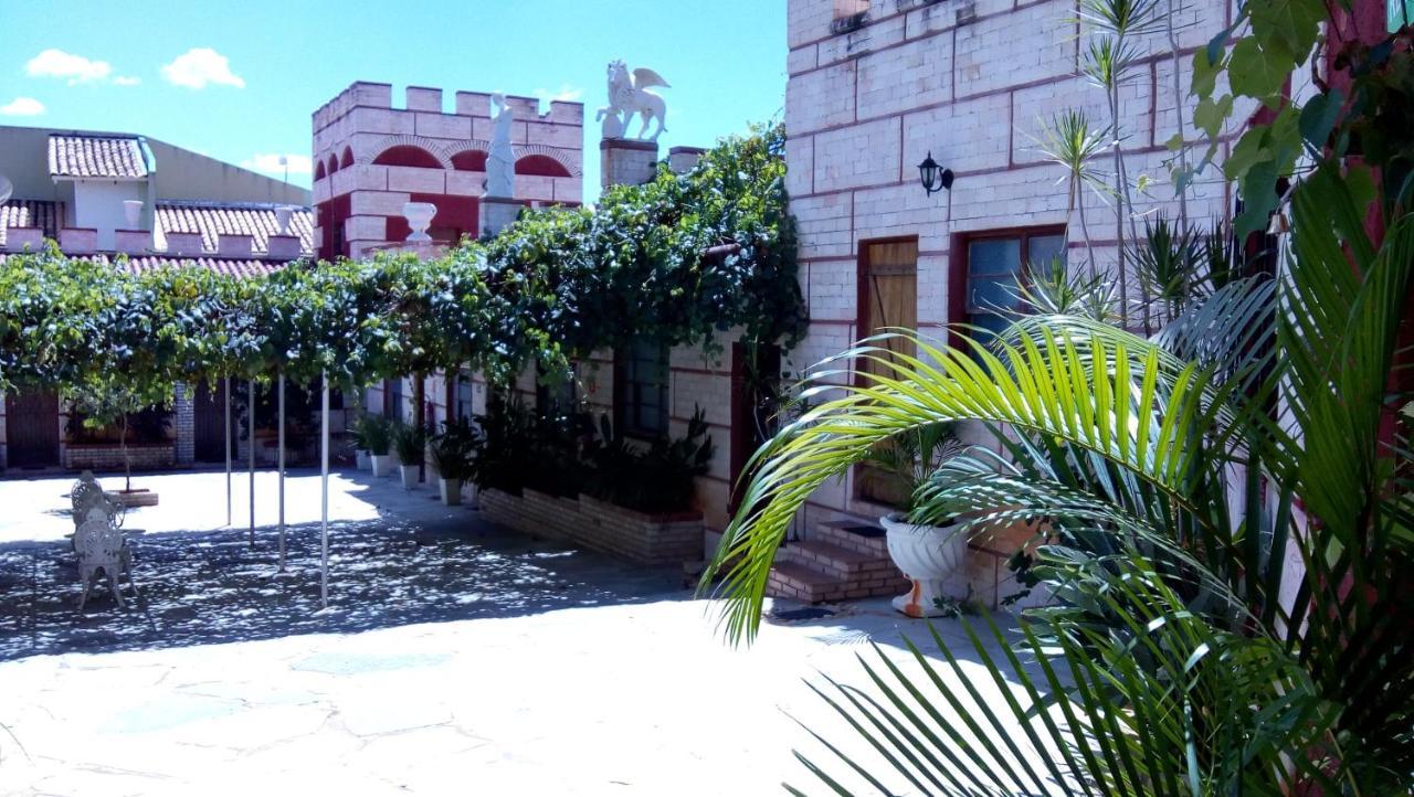 Pousada Al Castello Di Giulietta E Romeo Pirenópolis Zewnętrze zdjęcie