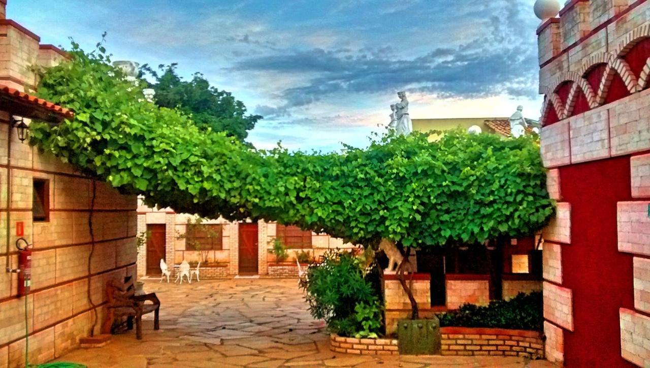 Pousada Al Castello Di Giulietta E Romeo Pirenópolis Zewnętrze zdjęcie